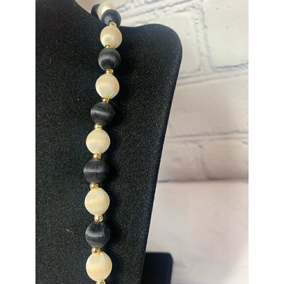 Vintage Satin Bead 30 Inch Necklaces - Picture 5 of 9